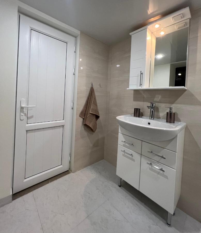 Ferienwohnung Cosy flat Erivan Exterior foto